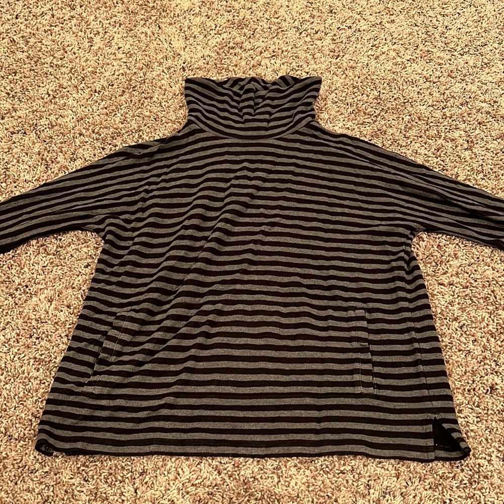 Talbots Petite Black & Grey Turtleneck Sweater